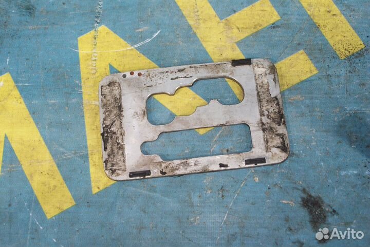 Накладка на рычаг АКПП Mercedes-Benz W210