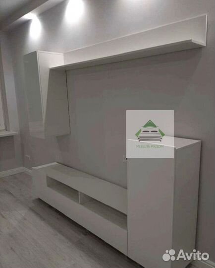 Стенка в гостиную