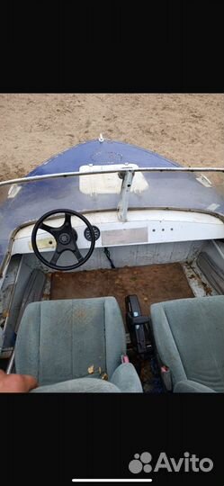 Лодка прогресс с мотором