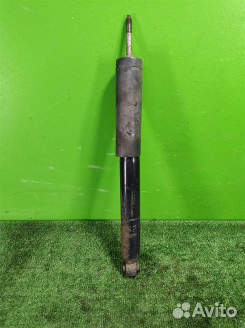 Стойка амортизатора задняя KIA Sorento 1 (BL, JC)