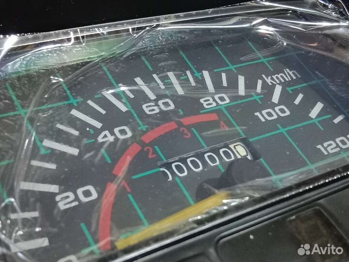 Приборная панельный мопед