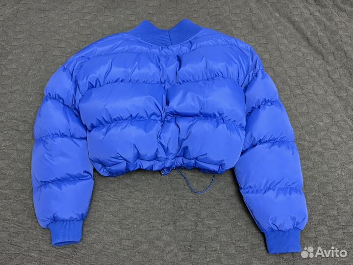 Пуховик женский укороченный, М