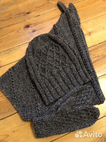 Вязаная шапка, варежки и бактус