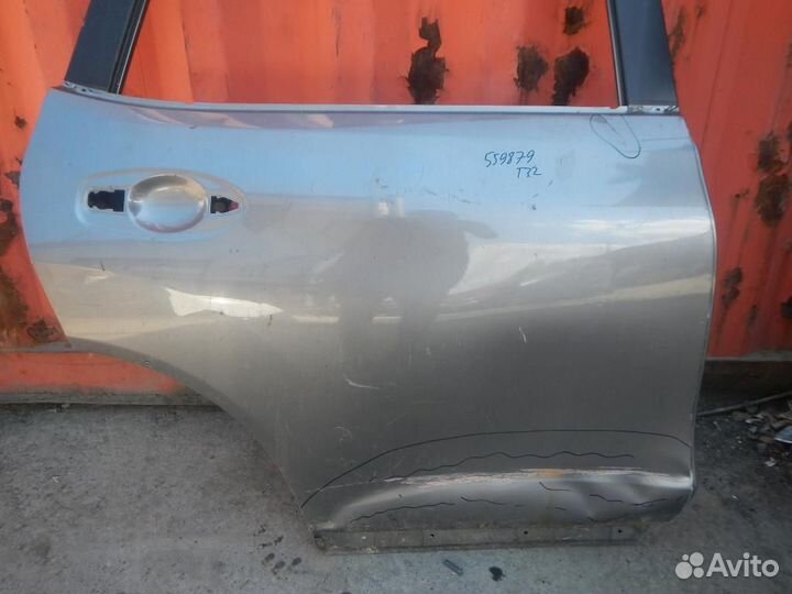 Дверь задняя правая Nissan X-Trail