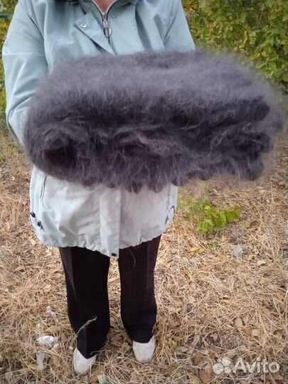 Серый плед из козьего пуха 