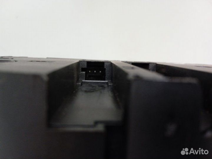 Блок кнопок задний левый Mercedes-Benz S-Class