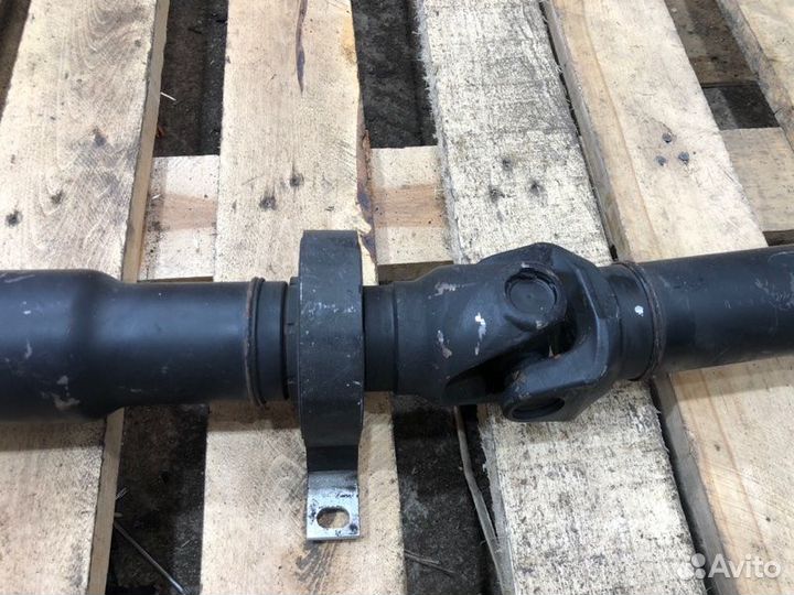 Карданный вал Bmw 6 E63 N62B44 2004