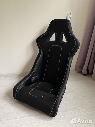 Спортивные сиденья ковши