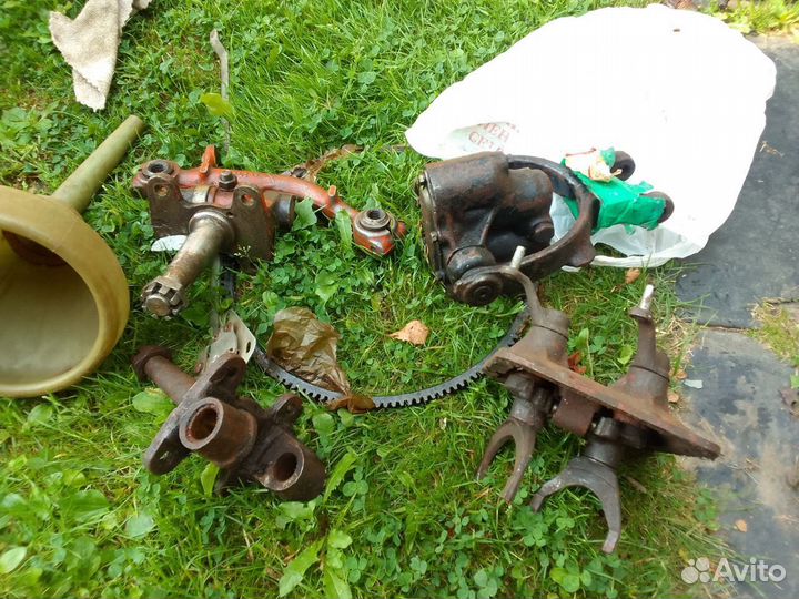 Крышка кпп Газ 20 21 Победа Волга