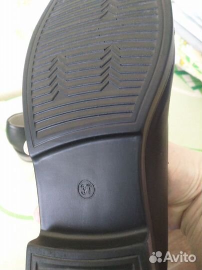 Туфли на девочку