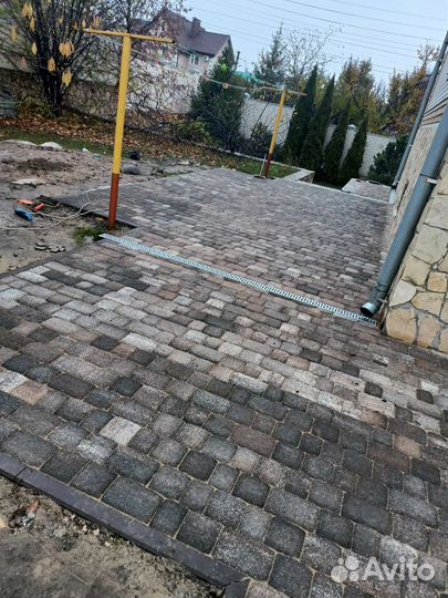 Укладка Тротуарной плитки, брусчатка, отмостка