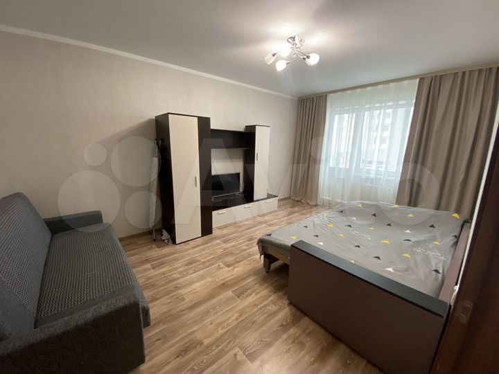 1-к. квартира, 41 м², 8/16 эт.