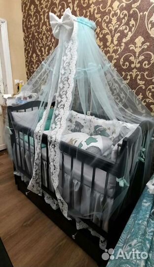 Набор в детскую кроватку