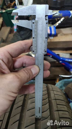 Nexen N Fera RU1 235/50 R18 101W