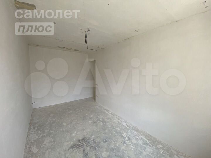 4-к. квартира, 97,9 м², 4/5 эт.