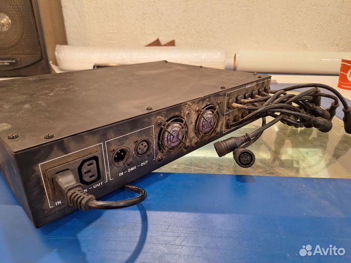 Световое оборудование silver star yg-led302kt