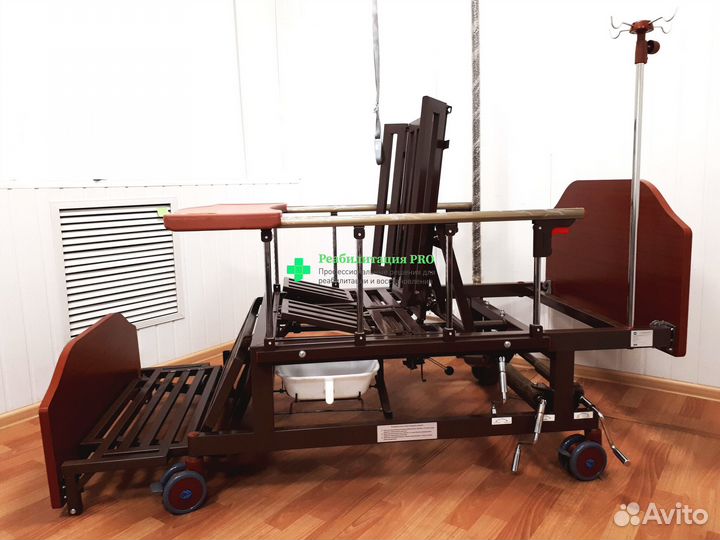 Кровать медицинская