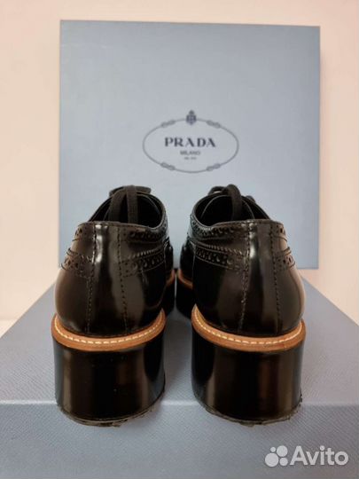 Ботинки Prada женские 36.5