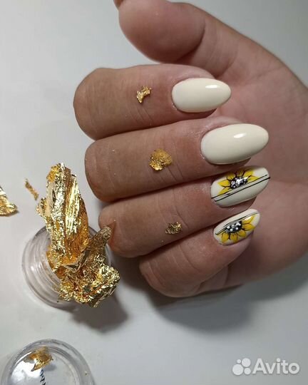 Наращивание ногтей