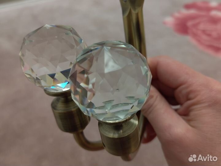 Подхваты для штор настенный