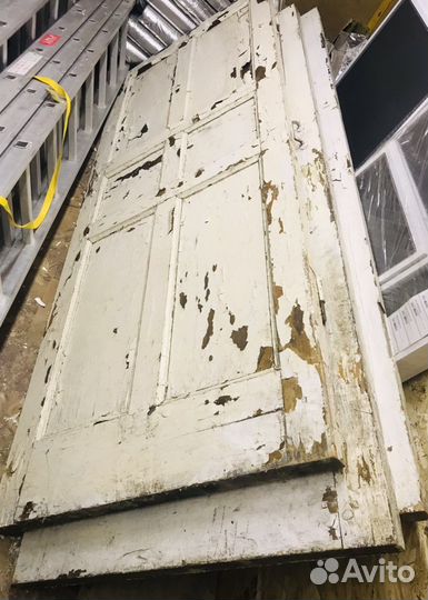 Дверь деревянная старинная 218 на 90