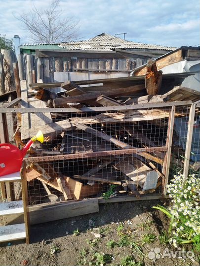 Отдам доски на дрова