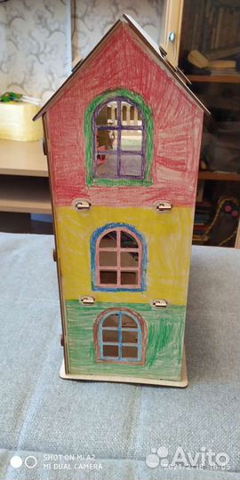 Домик кукольный