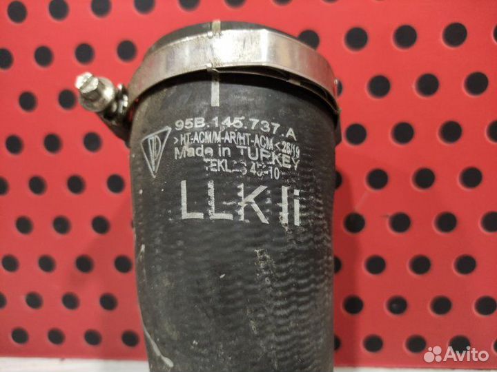 Патрубок интеркулера Porsche Macan 95B 2019