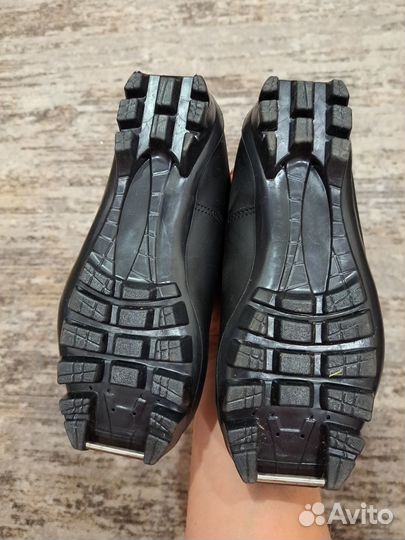 Ботинки для лыж