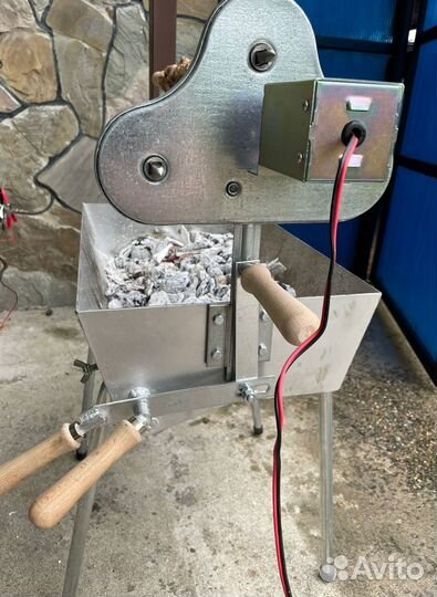 Мангал автоматический угольный