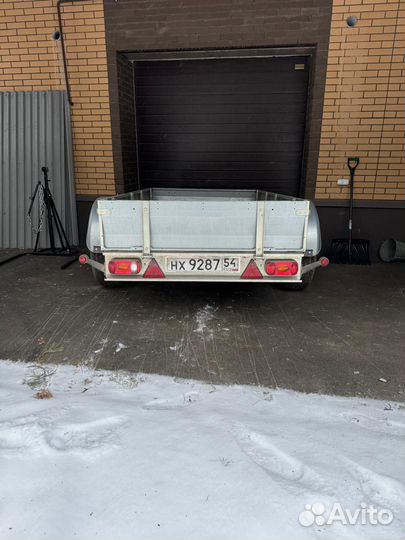 Прицеп легковой