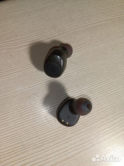 Беспроводные наушники jbl wave 100