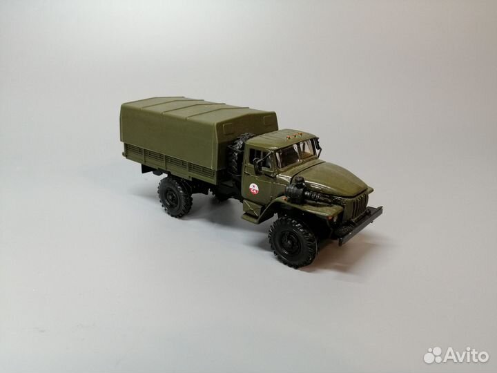 Грузовики Урал 1:43