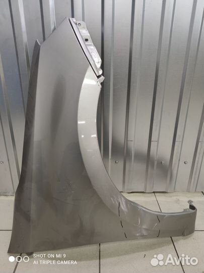 Крыло LADA Гранта