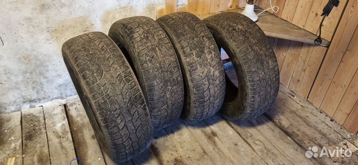 Apollo Hawkz A/T 265/70 R17