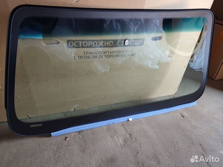 Стекло лобовое Ford Taurus 1986-1995