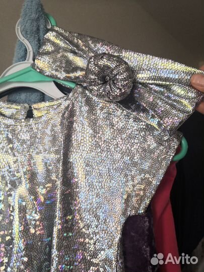 Платье нарядное на девочку на 1,5-2 года