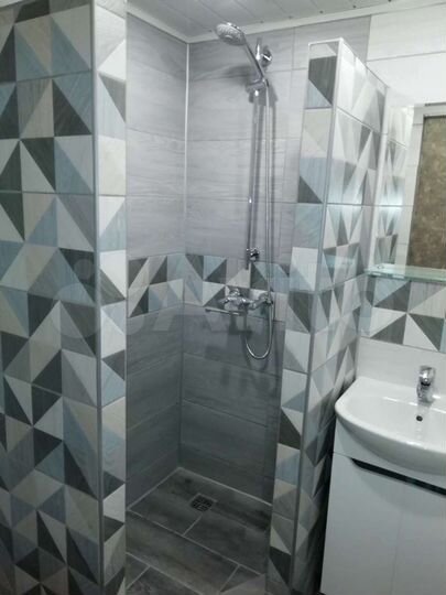 1-к. квартира, 32 м², 1/5 эт.