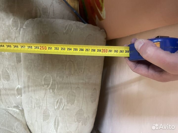 Угловой диван