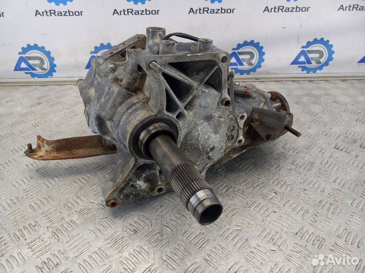 Коробка раздаточная (раздатка) Nissan Prairie 2