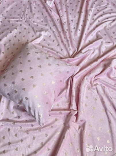 Покрывало и подушка