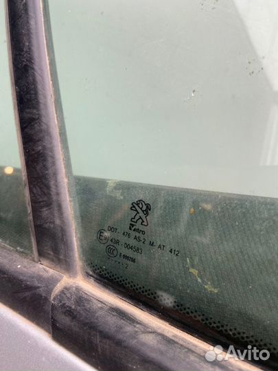 Стекло переднее правое Peugeot 408 EP6C 1 2012
