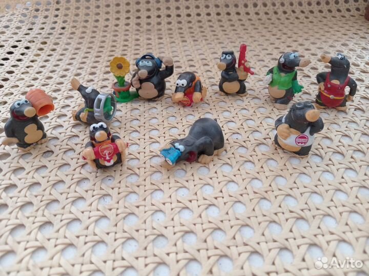 Киндеры фигурки