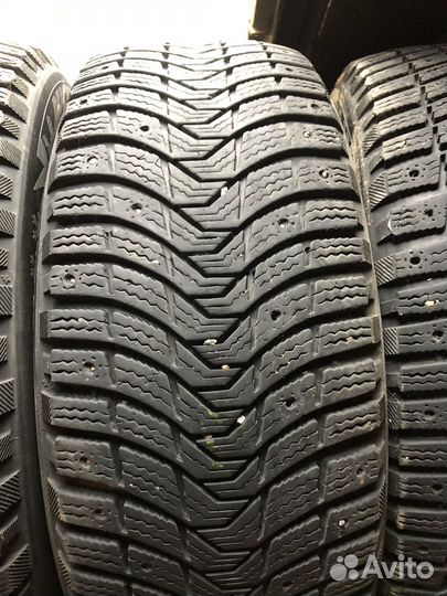 Michelin X-Ice North 3 235/55 R17