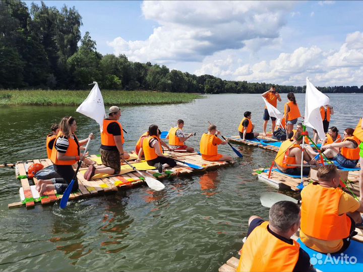 Сплав по реке на плоту