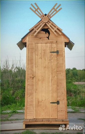 Уличный туалет деревянный NJT