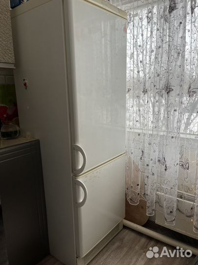 Холодильник