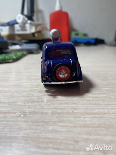 Автомобиль на службе Москвич-400-420 оруд