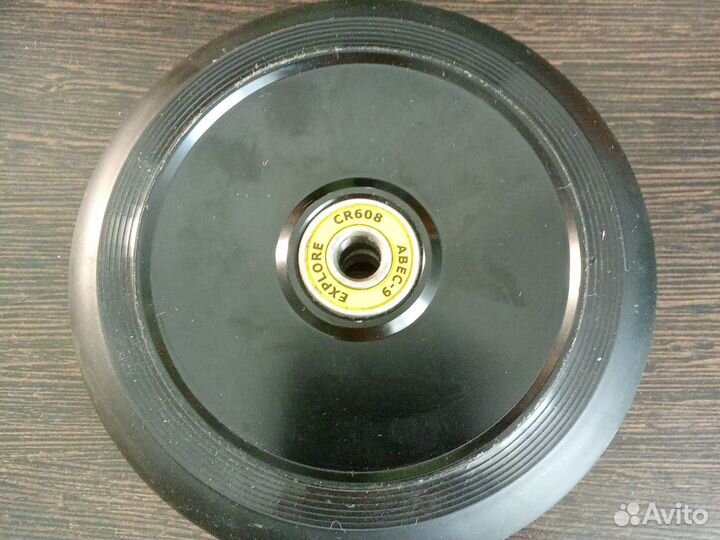 Продается колесо для трюкового самоката