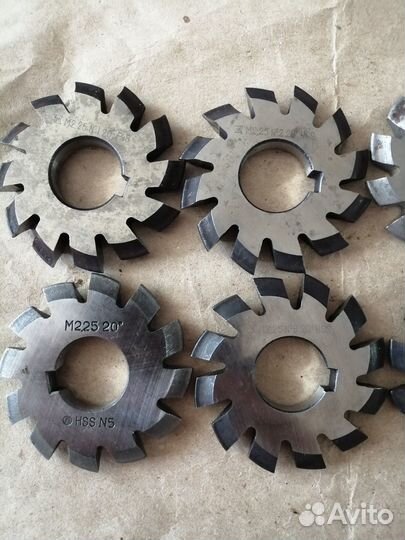 Фреза дисковая модульная m 2,25. 20. z12